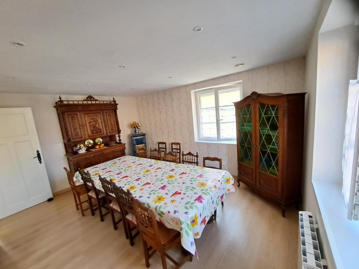 Gite Faubourg Des Pierres Sigolsheim Esterno foto